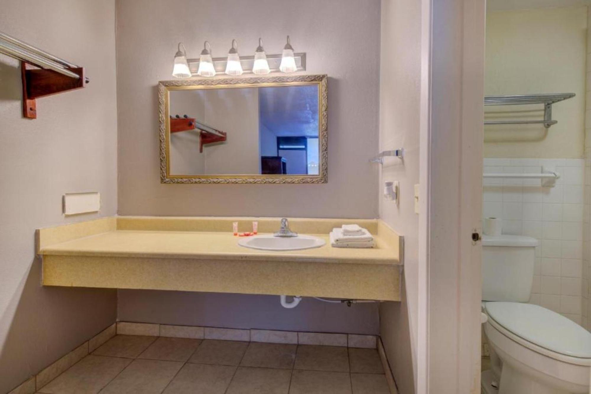 Oyo Hotel Douglas Ga Us-441 Kültér fotó